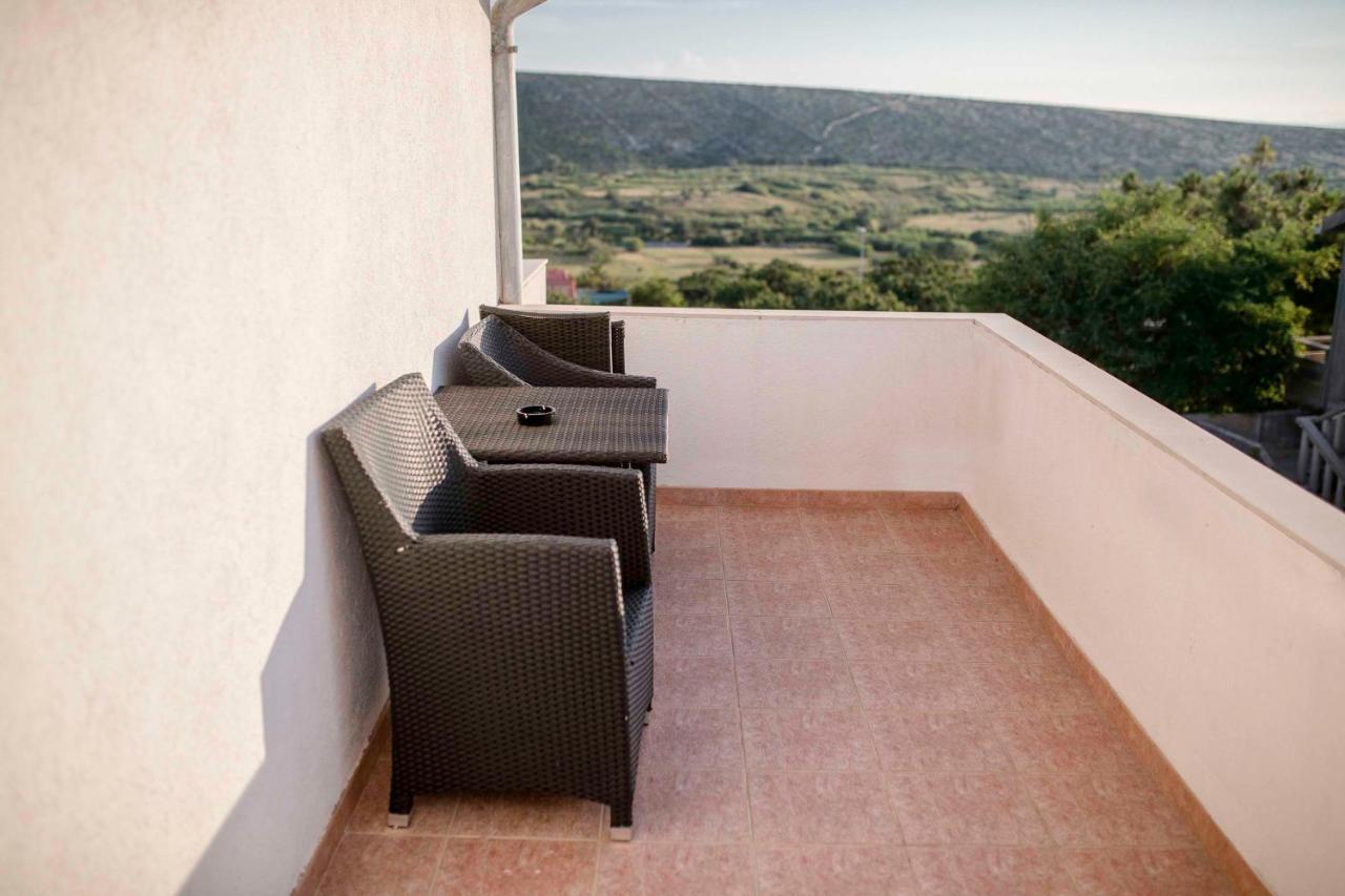 Guesthouse Sime Kolan Exterior foto